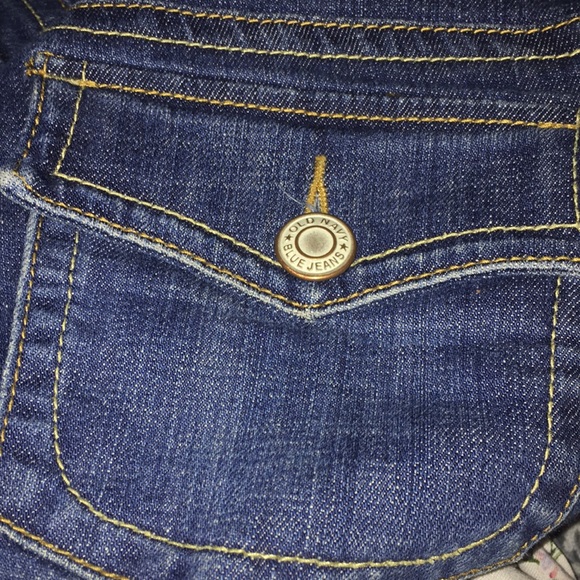 Old navy low waist jean shorts - Picture 3 of 4